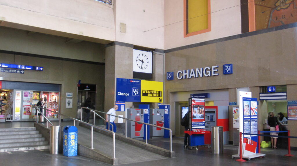 Intérieur de la gare de Cornavin en 2011 Photo William LACHENAL