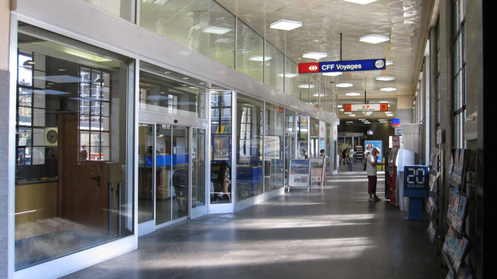 Intérieur de la gare de Cornavin en 2011 Photo William LACHENAL
