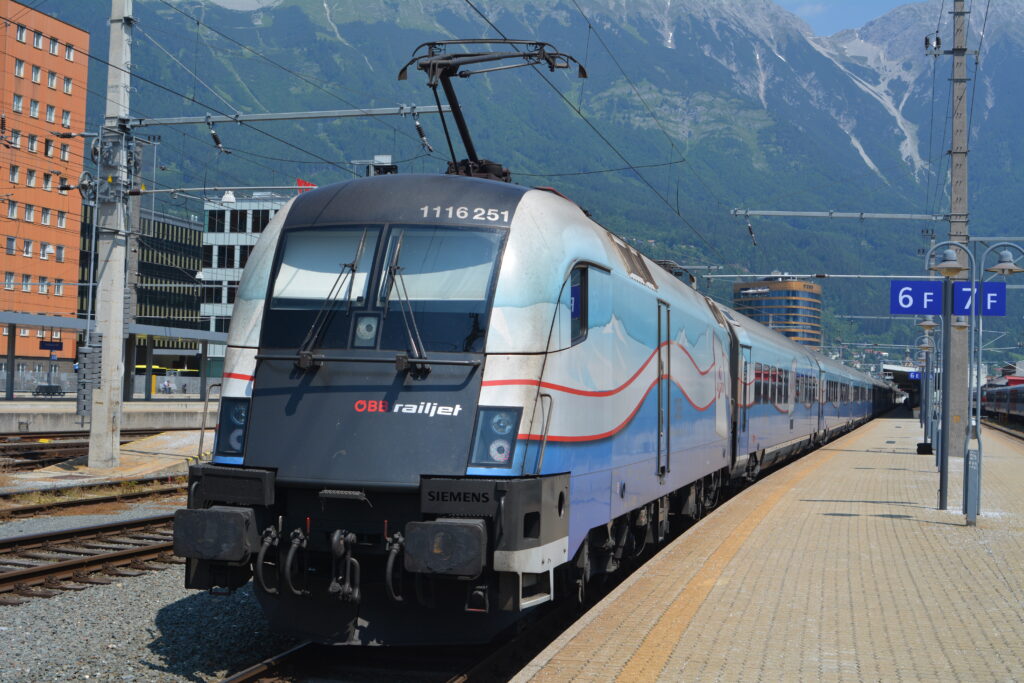 Innsbruck-Hbf le 12 juin 2015 Photo William LACHENAL