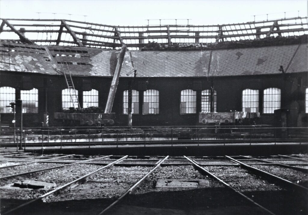 Démolition de la grande rotonde de Grenoble en 1965 Photo William LACHENAL
