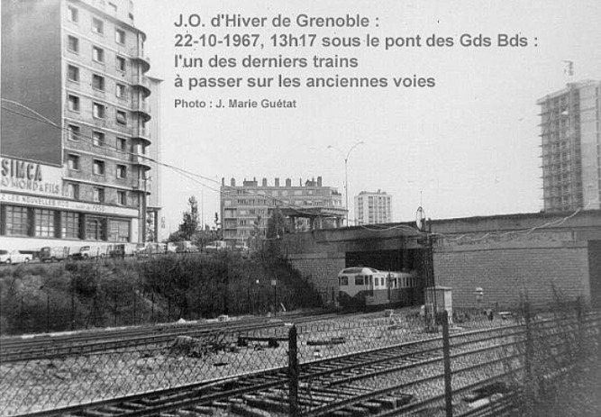 X 52100 sous le pont de grands boulevards à Grenoble le 22 octobre 1967 Photo Jean-Marie GUETAT
