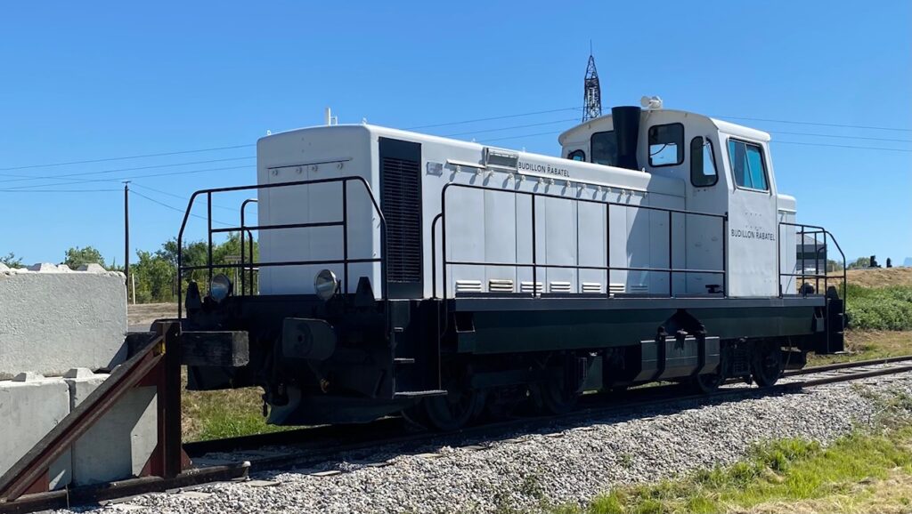 BB 71000 Bodillon-Rabatel à l'EP de la carrière d'Izeaux en mai 2026 Photo Gérard PRADES