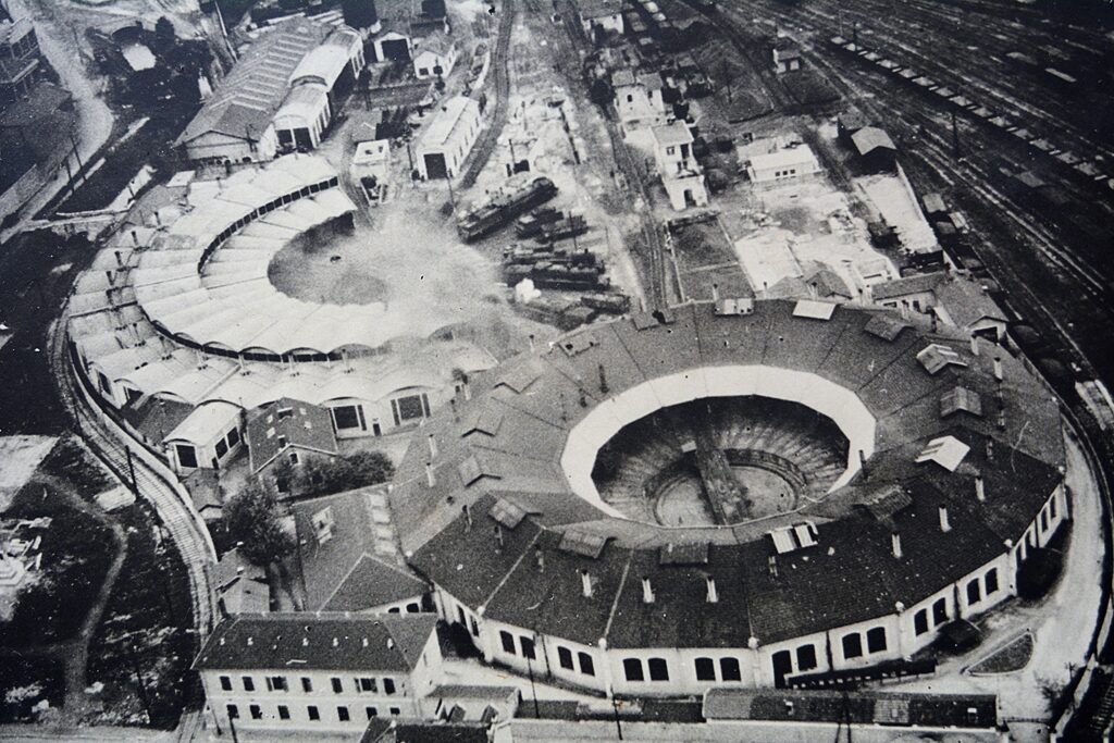 Dépôt de Grenoble vue aérienne prise en 1963 Photo Henri ENRARD-Collection William LACHENAL