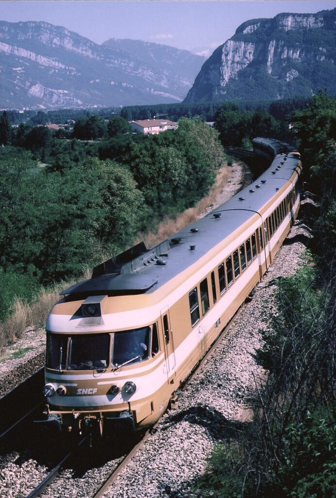 ETG en UM à Moirans en mai 1982 Photo William LACHENAL