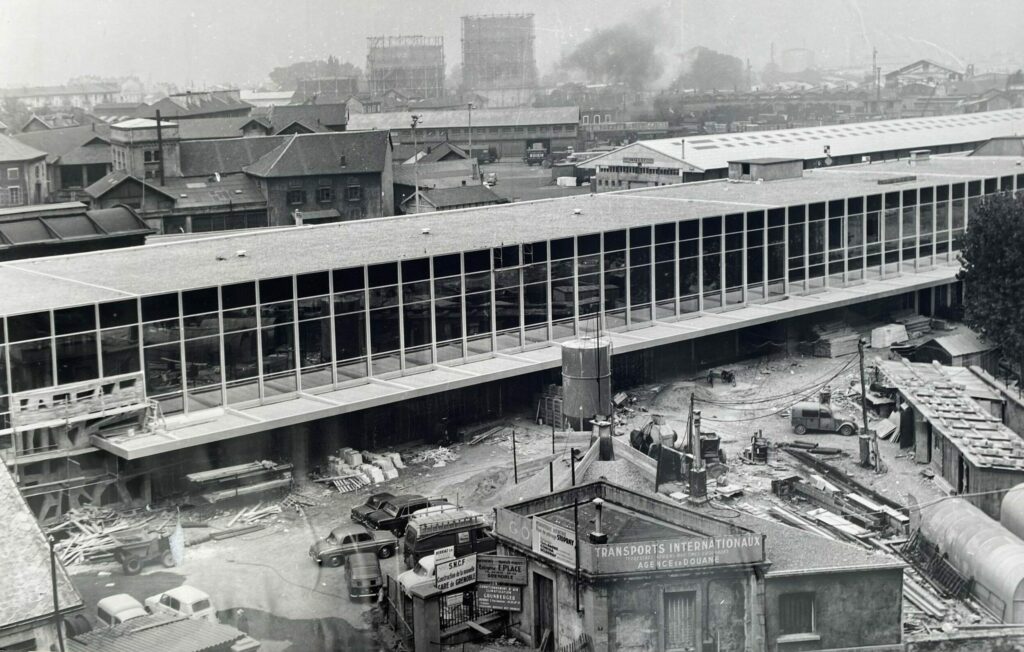 Gare SNCF de Grenoble en construction en 1967 Photo COJO - Collection William LACHENAL