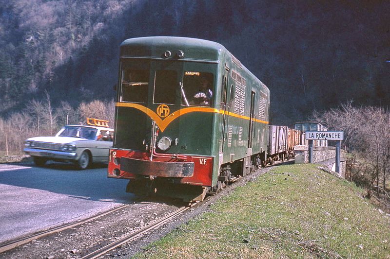 Vallée de la Romanche, train VFD de Bourg d'Oisans en 1964 Photo Paul PRADES